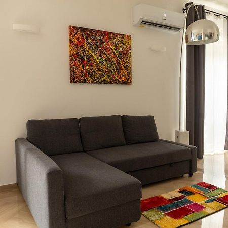 Cozy Loft Putignani Apartment Bari Exterior photo