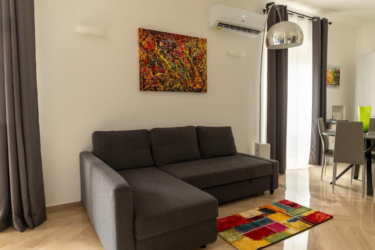 Cozy Loft Putignani Apartment Bari Exterior photo