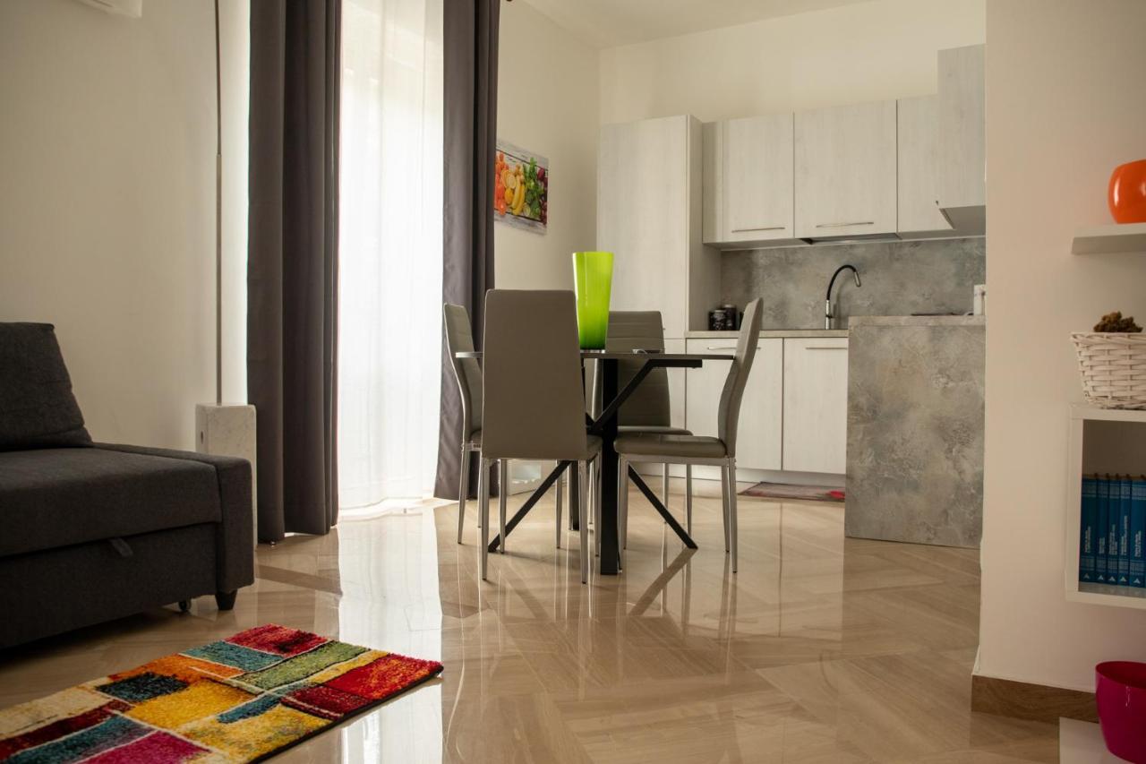 Cozy Loft Putignani Apartment Bari Exterior photo