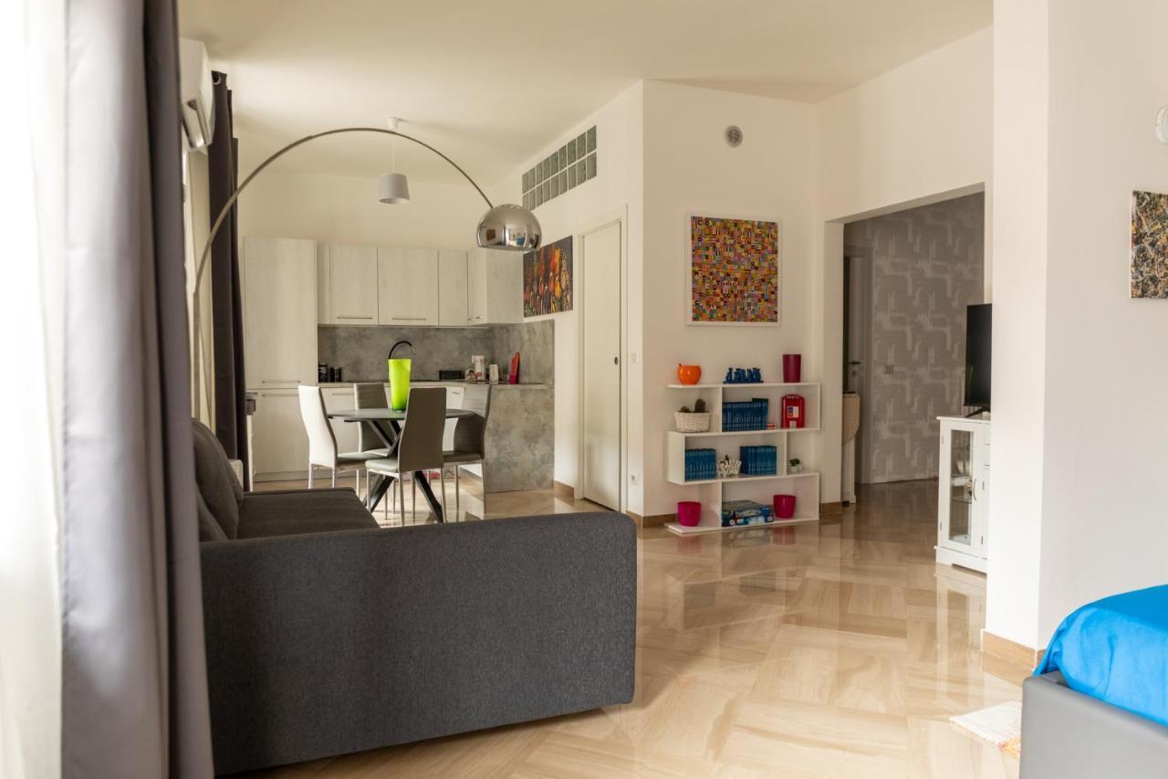 Cozy Loft Putignani Apartment Bari Exterior photo